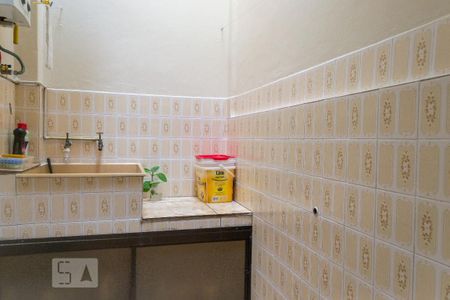 Casa à venda com 210m², 3 quartos e 2 vagasÁrea de Serviço