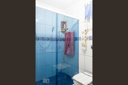 Casa à venda com 210m², 3 quartos e 2 vagasBanheiro 1