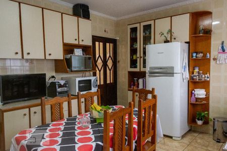 Casa à venda com 210m², 3 quartos e 2 vagasCozinha