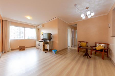 Sala de apartamento à venda com 3 quartos, 80m² em Vila Ipiranga, Porto Alegre