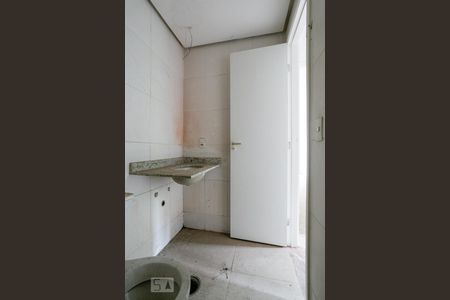 Apartamento à venda com 72m², 3 quartos e 2 vagasBanheiro