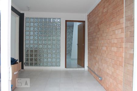 Entrada de casa para alugar com 2 quartos, 140m² em Jardim Messina, Jundiaí