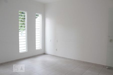 Sala de casa para alugar com 2 quartos, 140m² em Jardim Messina, Jundiaí