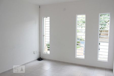 Sala de casa para alugar com 2 quartos, 140m² em Jardim Messina, Jundiaí