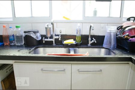 Casa à venda com 136m², 3 quartos e 2 vagasCopa - Cozinha