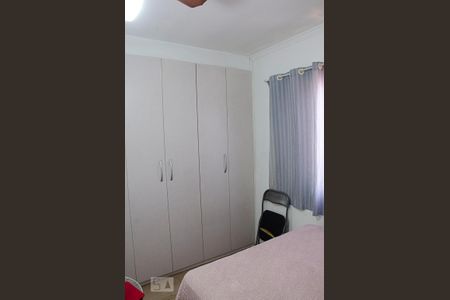 Casa à venda com 136m², 3 quartos e 2 vagasSuite 3