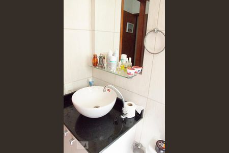 Casa à venda com 136m², 3 quartos e 2 vagasBanheiro da Suíte 3