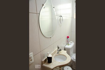 Lavabo de casa à venda com 3 quartos, 136m² em Vila Nova Carolina, São Paulo