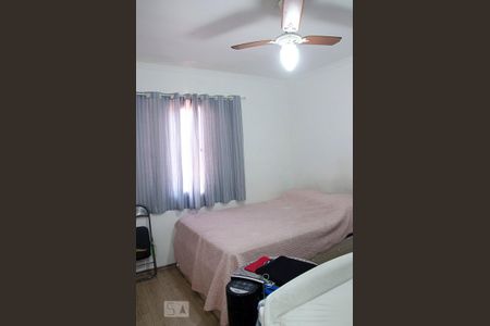 Casa à venda com 136m², 3 quartos e 2 vagasSuite 3