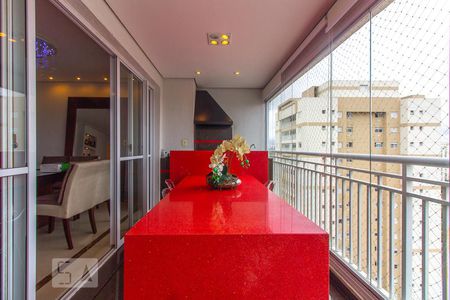 Apartamento à venda com 104m², 3 quartos e 2 vagasVaranda gourmet