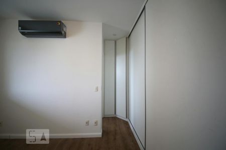 Apartamento para alugar com 75m², 2 quartos e 2 vagasSuíte 