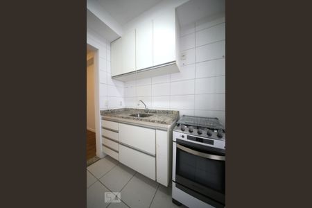 Apartamento para alugar com 75m², 2 quartos e 2 vagasCozinha