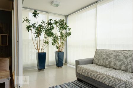 Varanda de apartamento para alugar com 3 quartos, 171m² em Vila Gomes Cardim, São Paulo