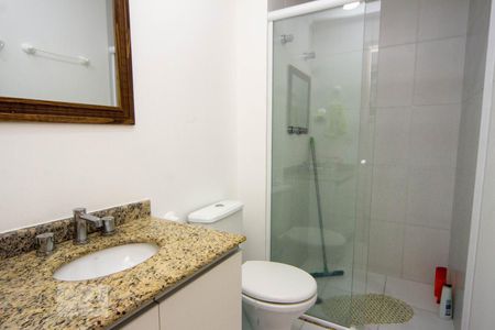 Banheiro de apartamento para alugar com 3 quartos, 73m² em Vila Andrade, São Paulo