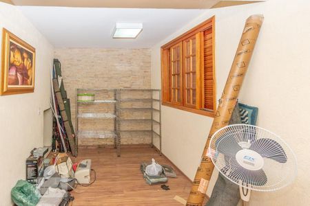 Casa à venda com 769m², 3 quartos e 5 vagasQuarto de Serviço