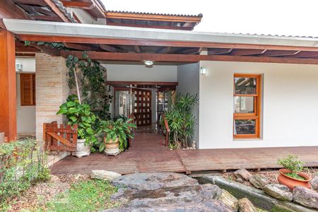 Casa à venda com 769m², 3 quartos e 5 vagasEntrada Principal