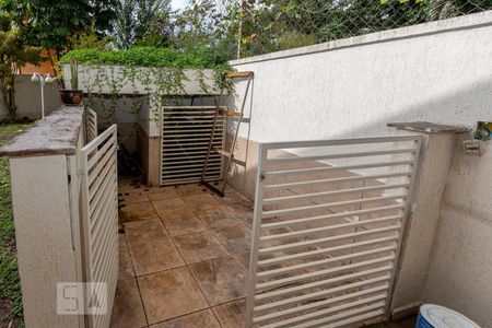 Casa à venda com 769m², 3 quartos e 5 vagasCanil