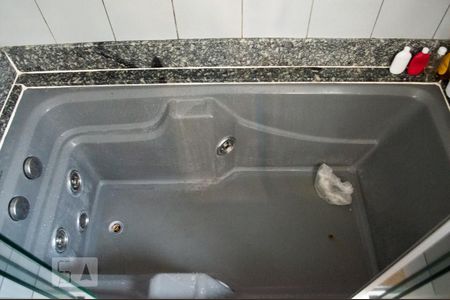 Apartamento à venda com 125m², 3 quartos e 2 vagas Apartamento à venda com 125m², 3 quartos e 2 vagasBanheiro