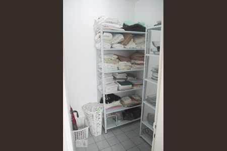 Apartamento à venda com 125m², 3 quartos e 2 vagas Apartamento à venda com 125m², 3 quartos e 2 vagasÁrea de Serviço