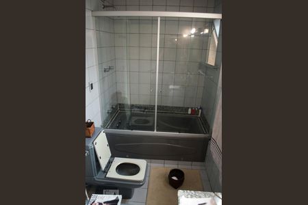 Apartamento à venda com 125m², 3 quartos e 2 vagas Apartamento à venda com 125m², 3 quartos e 2 vagasBanheiro