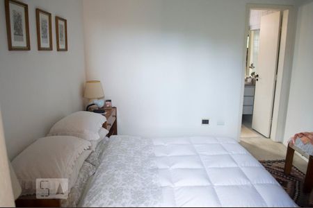 Apartamento à venda com 125m², 3 quartos e 2 vagas Apartamento à venda com 125m², 3 quartos e 2 vagasQuarto