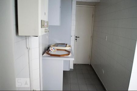 Apartamento à venda com 125m², 3 quartos e 2 vagas Apartamento à venda com 125m², 3 quartos e 2 vagasCozinha