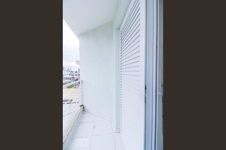 Casa à venda com 160m², 3 quartos e 4 vagasSacada Quarto 2 - Suíte