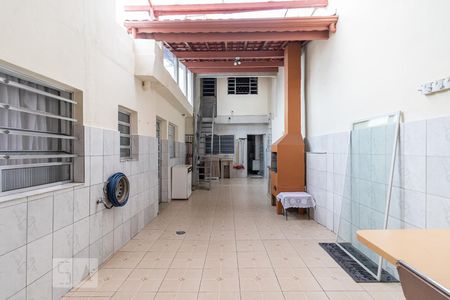 Casa à venda com 280m², 3 quartos e 2 vagas Casa à venda com 280m², 3 quartos e 2 vagasQuintal