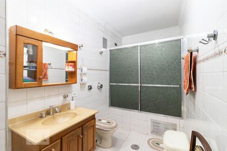 Casa à venda com 280m², 3 quartos e 2 vagas Casa à venda com 280m², 3 quartos e 2 vagasBanheiro da Suíte