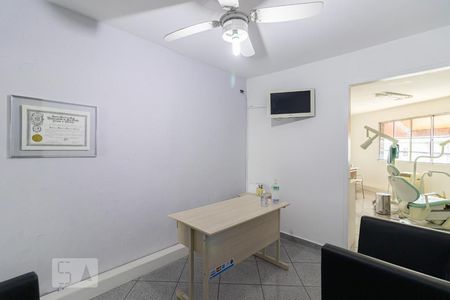 Casa à venda com 280m², 3 quartos e 2 vagas Casa à venda com 280m², 3 quartos e 2 vagasSala 2