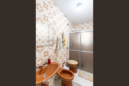 Casa à venda com 280m², 3 quartos e 2 vagas Casa à venda com 280m², 3 quartos e 2 vagasBanheiro 2