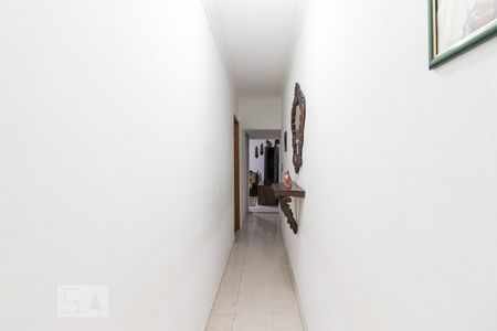 Corredor de casa para alugar com 3 quartos, 280m² em Vila Talarico, São Paulo