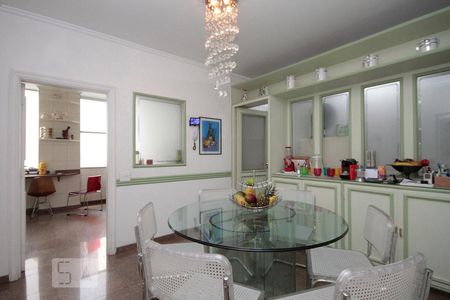 Apartamento à venda com 287m², 3 quartos e 2 vagasCopa