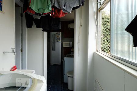 Apartamento à venda com 103m², 2 quartos e 1 vaga Apartamento à venda com 103m², 2 quartos e 1 vagaÁrea de Serviço