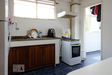 Apartamento à venda com 103m², 2 quartos e 1 vaga Apartamento à venda com 103m², 2 quartos e 1 vagaCozinha