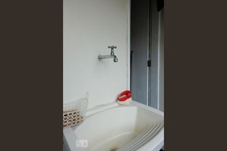 Apartamento à venda com 103m², 2 quartos e 1 vaga Apartamento à venda com 103m², 2 quartos e 1 vagaÁrea de Serviço