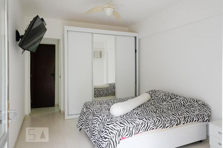 Apartamento à venda com 103m², 2 quartos e 1 vaga Apartamento à venda com 103m², 2 quartos e 1 vagaQuarto 2 - Suíte