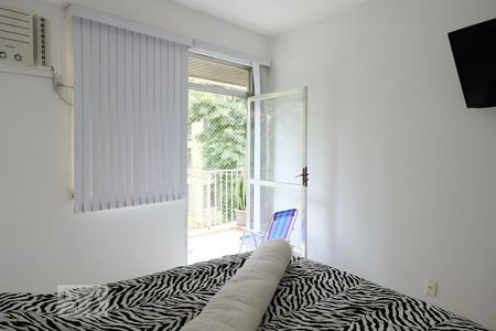 Apartamento à venda com 103m², 2 quartos e 1 vaga Apartamento à venda com 103m², 2 quartos e 1 vagaQuarto 2 - Suíte