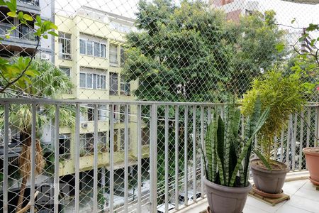 Apartamento à venda com 103m², 2 quartos e 1 vaga Apartamento à venda com 103m², 2 quartos e 1 vagaVaranda da Suíte