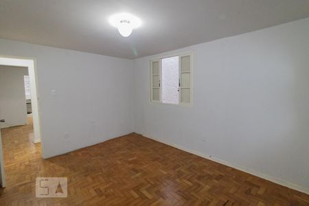 Dormitório de casa para alugar com 1 quarto, 80m² em Parque Maria Domitila, São Paulo