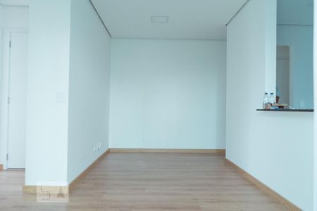 Sala de apartamento para alugar com 2 quartos, 58m² em Santa Teresinha, São Paulo