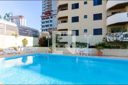 Apartamento à venda com 130m², 3 quartos e 2 vagasÁrea comum - Piscina