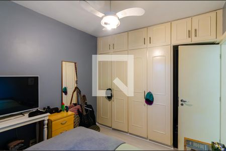 Apartamento à venda com 130m², 3 quartos e 2 vagasQuarto 2