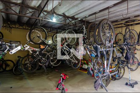 Apartamento à venda com 130m², 3 quartos e 2 vagasÁrea comum - Bicicletário