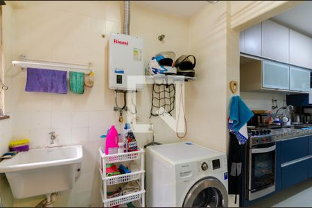 Apartamento à venda com 130m², 3 quartos e 2 vagasÁrea de Serviço