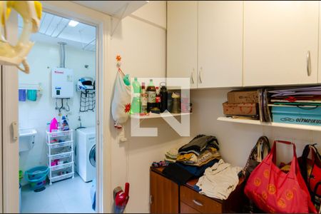 Apartamento à venda com 130m², 3 quartos e 2 vagasQuarto de Serviço