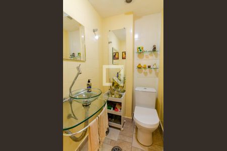 Apartamento à venda com 130m², 3 quartos e 2 vagasLavabo