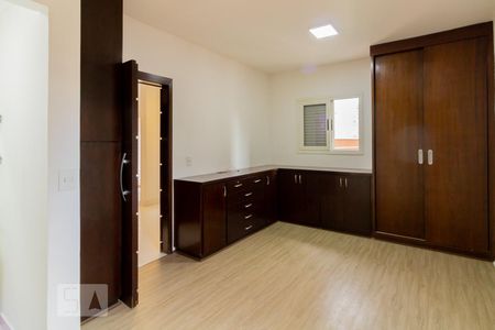 Apartamento para alugar com 84m², 1 quarto e 1 vagaSuíte
