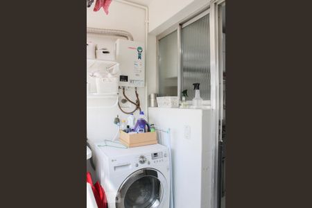 Apartamento à venda com 63m², 2 quartos e 1 vagaÁrea de Serviço