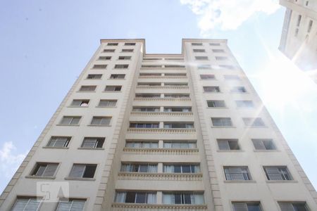 Apartamento à venda com 63m², 2 quartos e 1 vagaFachada